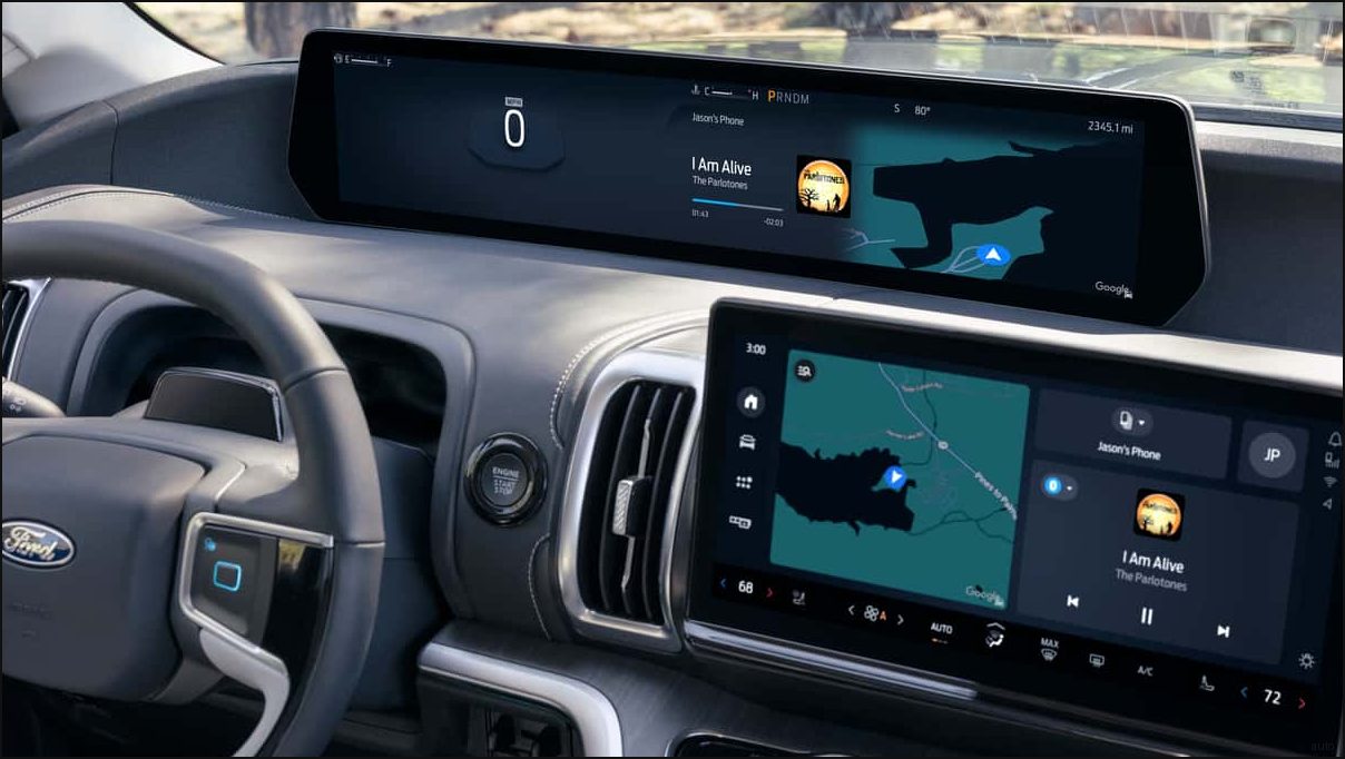 Генеральный директор Ford не поддерживает Apple CarPlay Ultra