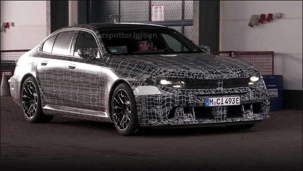 Новый BMW M5: заметили радикальные изменения во время тестов