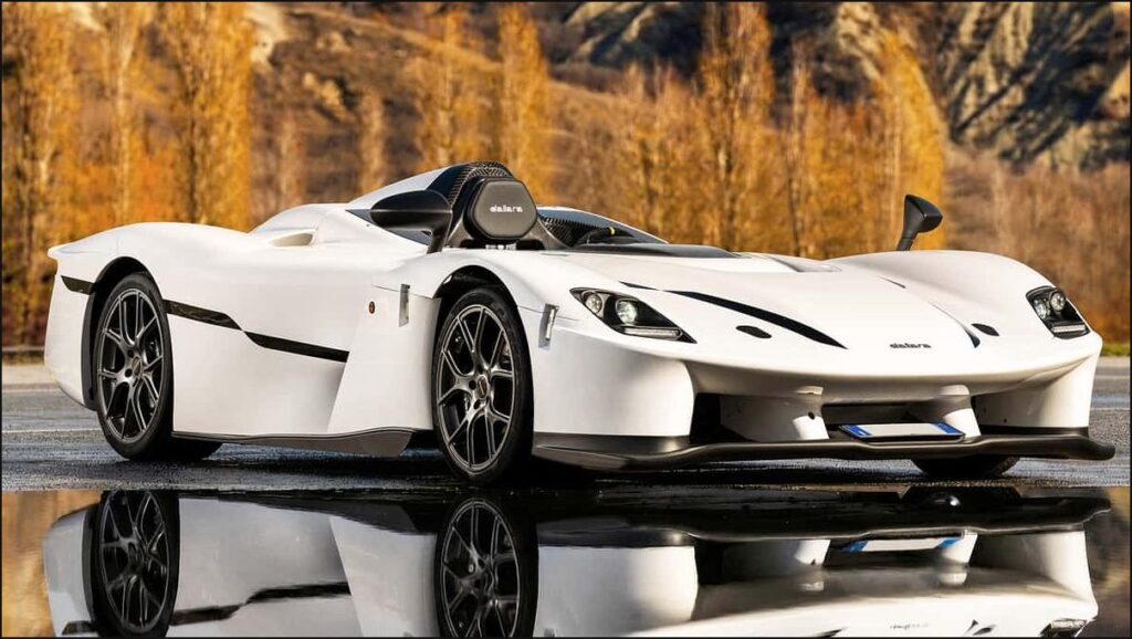 Уникальный одноместный Dallara может стать вашим