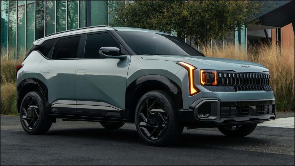 Новый Kia Seltos 2027: Компактный кроссовер с дизайном Telluride